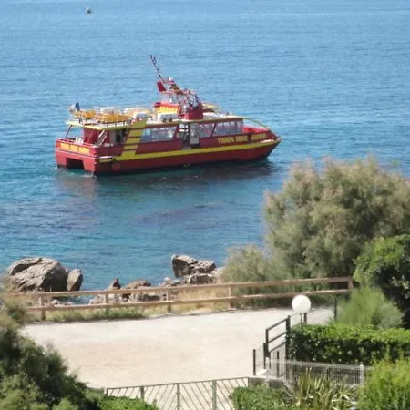 Climatise Avec Vue Et Piscine 세테